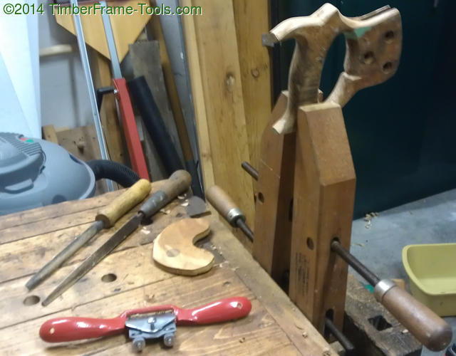 handscrew sawtote clamp